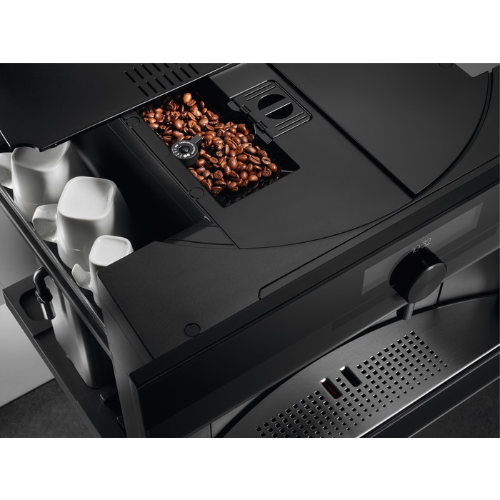 Кавомашина AEG KKK994500T - изображение 5