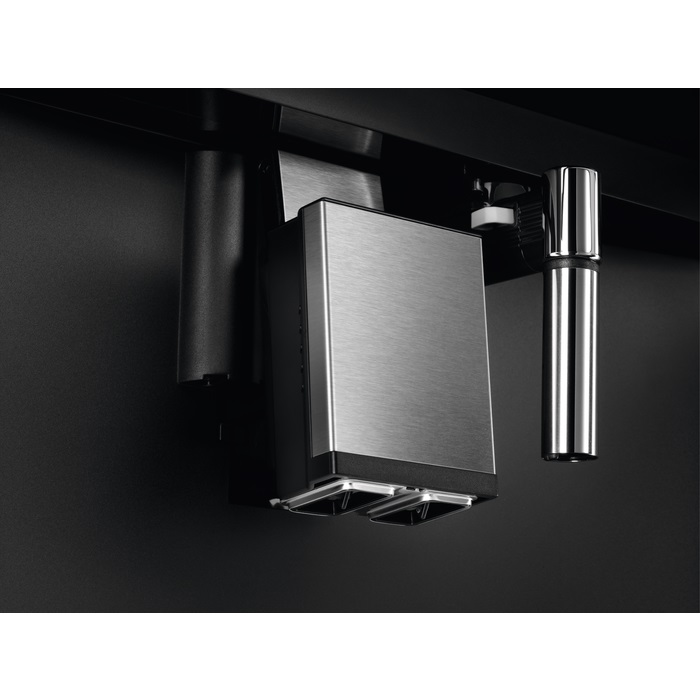 Кавомашина AEG KKK994500T - изображение 4