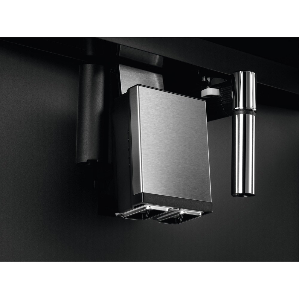 Кавомашина Electrolux EBC85X - изображение 4