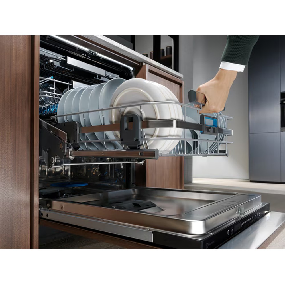 Посудомийна машина Electrolux EEC67310L - изображение 5