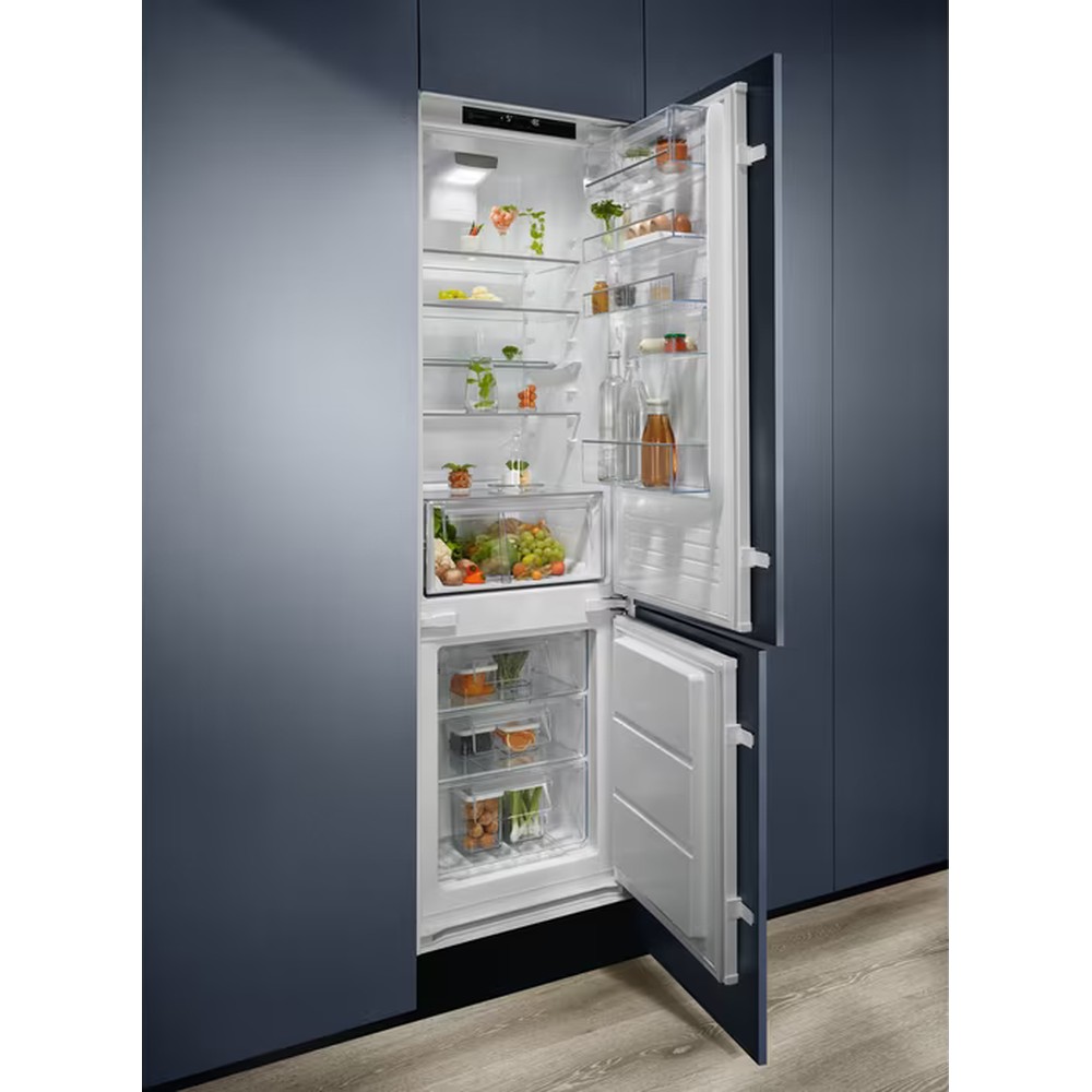 Холодильник Electrolux RNT6TE19S - изображение 6