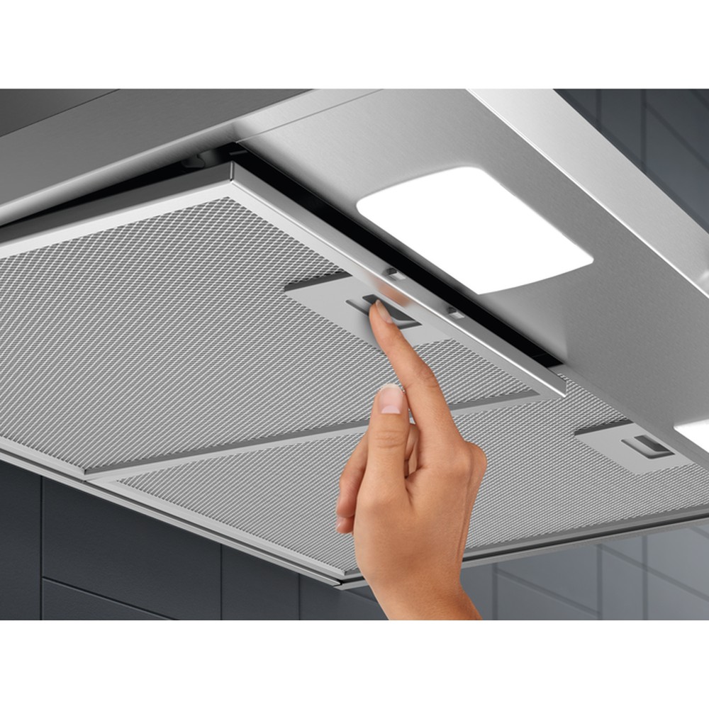 Вытяжка Electrolux LFC316X - изображение 5