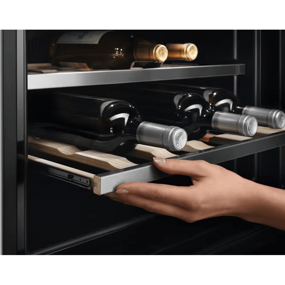Винна шафа Electrolux KBW6X - изображение 4