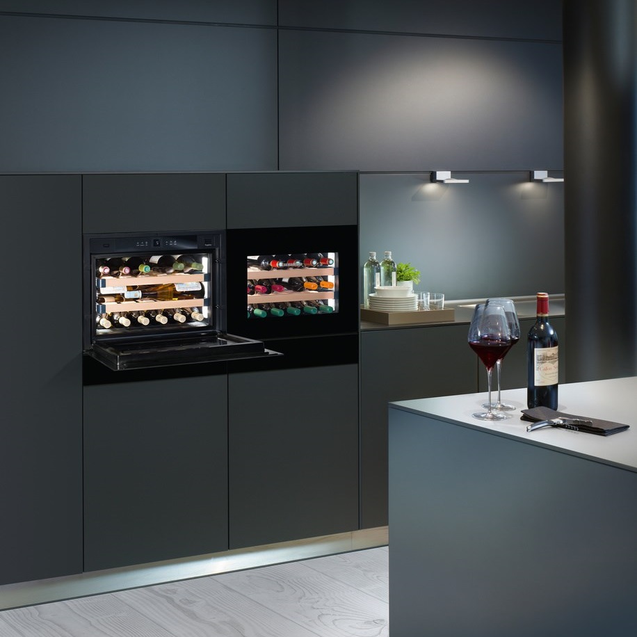 Винна шафа Liebherr WKEgb 582 + 9901085 - изображение 6