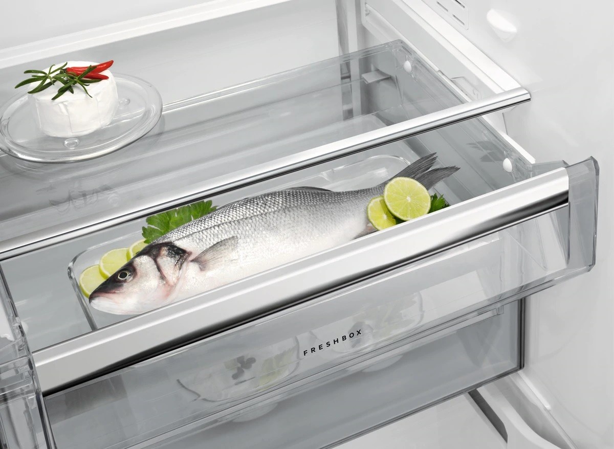 Холодильник AEG RCB73821TY - изображение 3