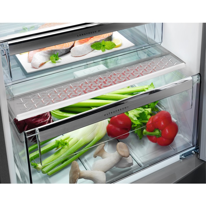 Холодильник AEG RCB83724KX - изображение 8