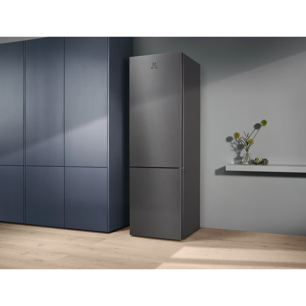 Холодильник Electrolux LNT5ME36U1 - изображение 8